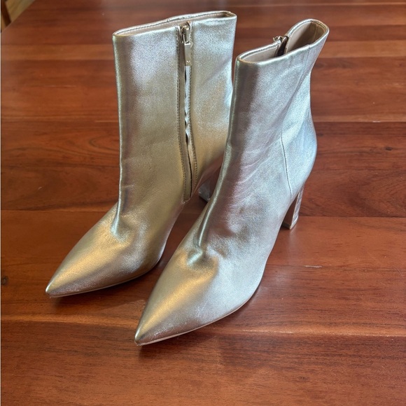 Marc Fisher Mlulani Heeled Ankle Boot - Picture 1 of 12